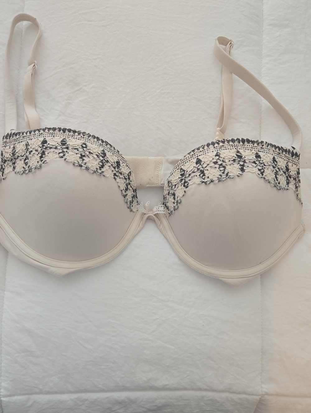 Victoria's Secret Cream Bra with Black Lace Trim